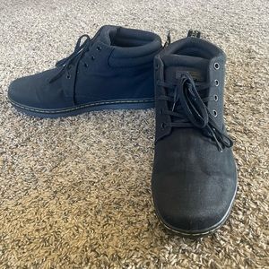 Dr. Martens Makele Canvas Boots